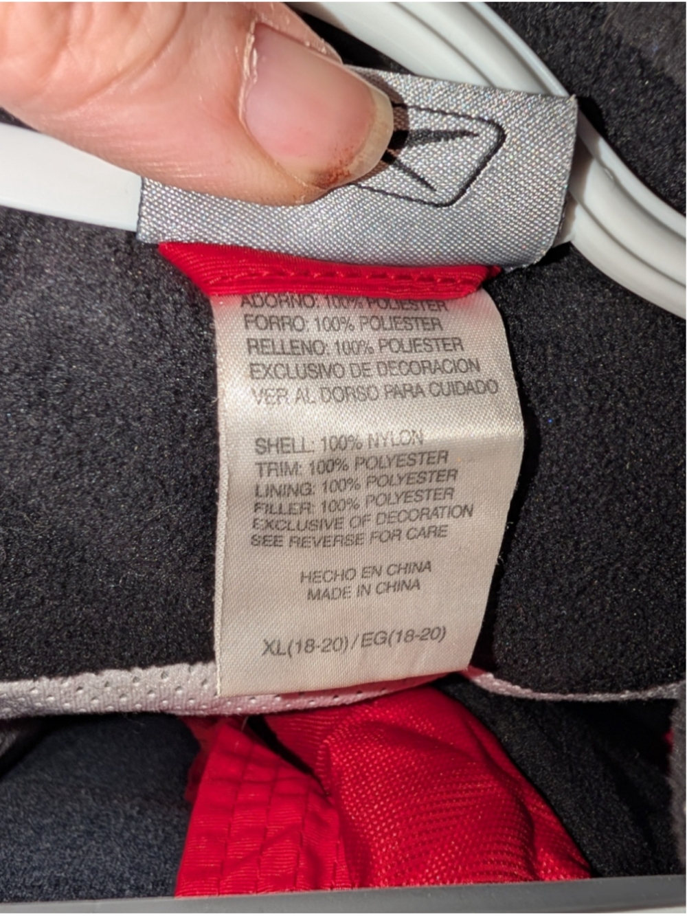 Reebok Puffer Jacket XL Red Gray, Boys - Picture 3 of 7